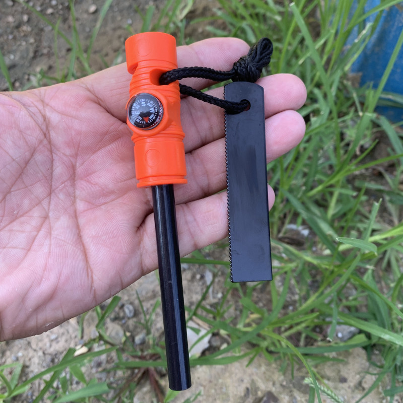 Multifunctional Long Tactical  - Magnesium Fire Starter recension och pris